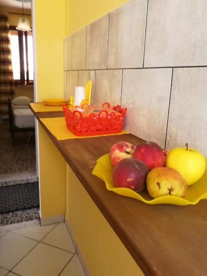 L'Agrifoglio Di Emy Bed and Breakfast Guspini Exteriör bild